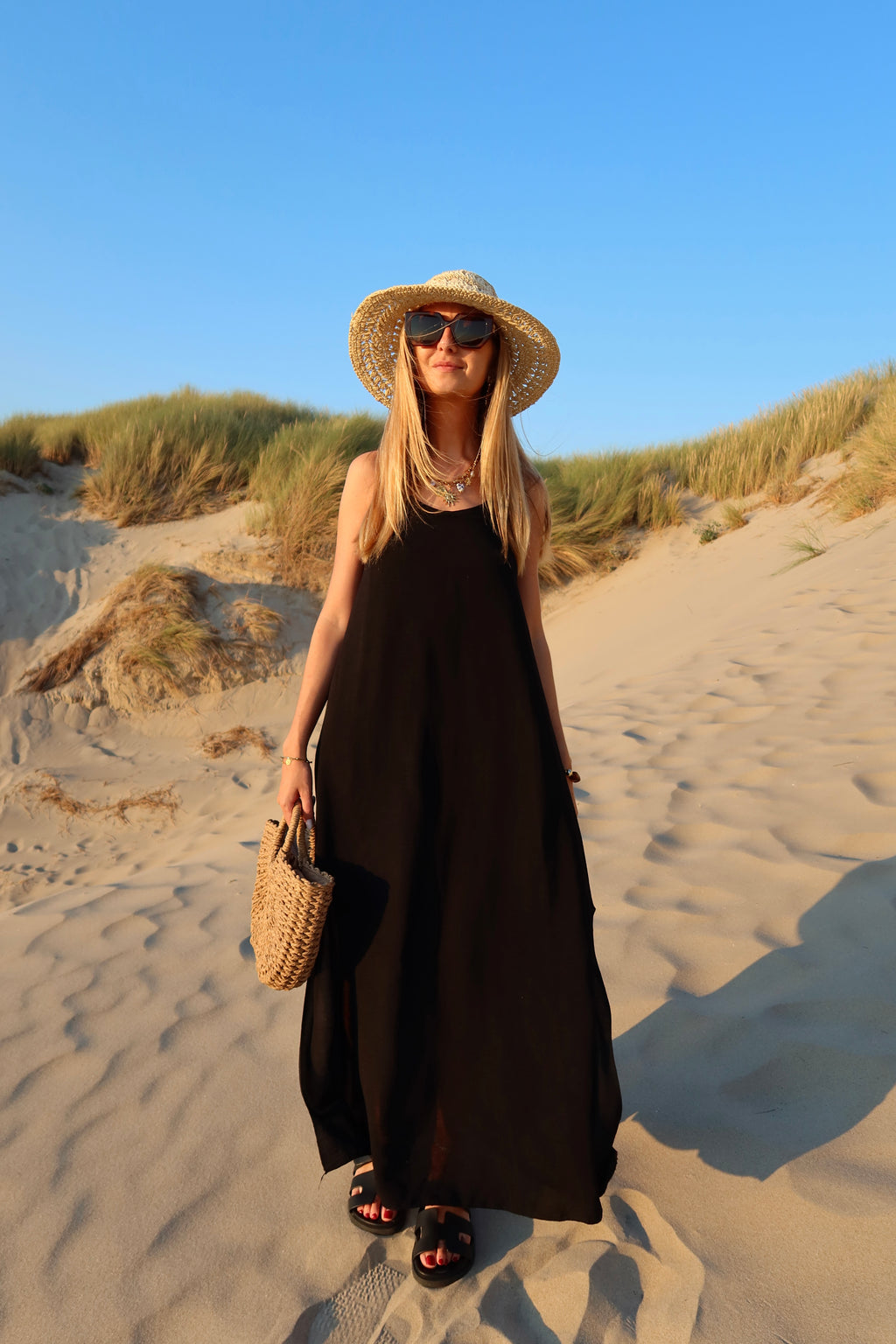 ROBE ISÉA - NOIRE
